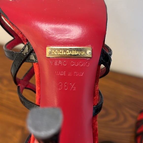 Dolce & Gabbana Ankle Tie Patent Leather Strappy Heels - Picture 10 of 11